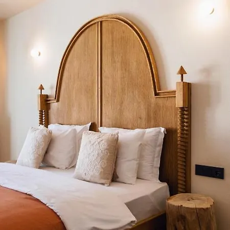 Resort To Be Social House *