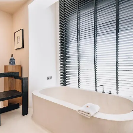 Resort To Be Social House