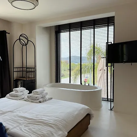 Resort To Be Social House Fethiye